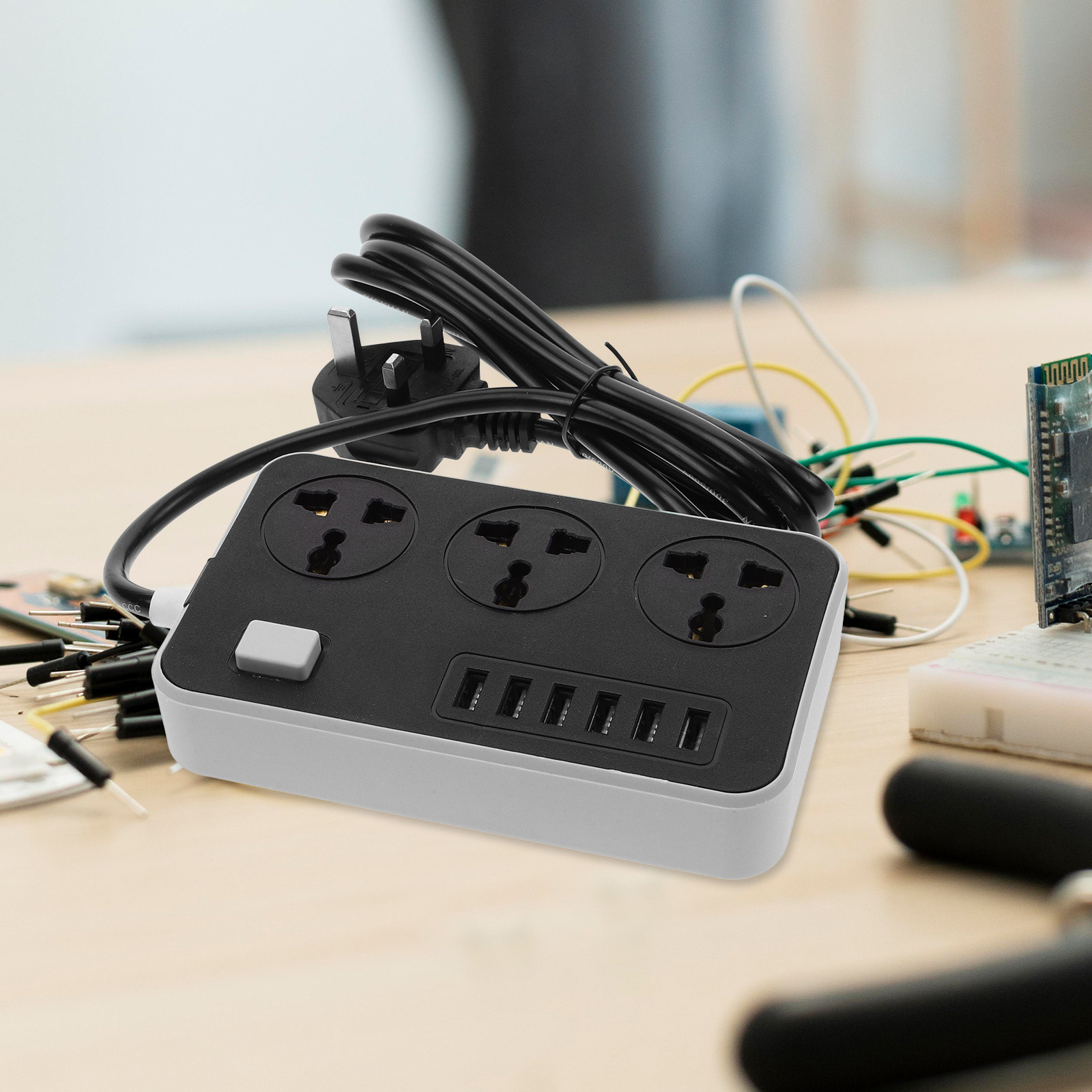 Panel Soket Ekstensi Perjalana - Outdoor Usb Power Strip ulasan dan harga